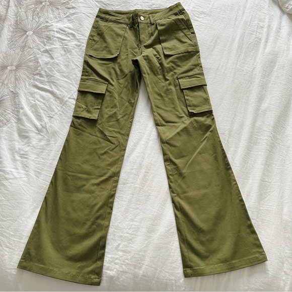 Princess Polly Cargos - Picture 3 of 5